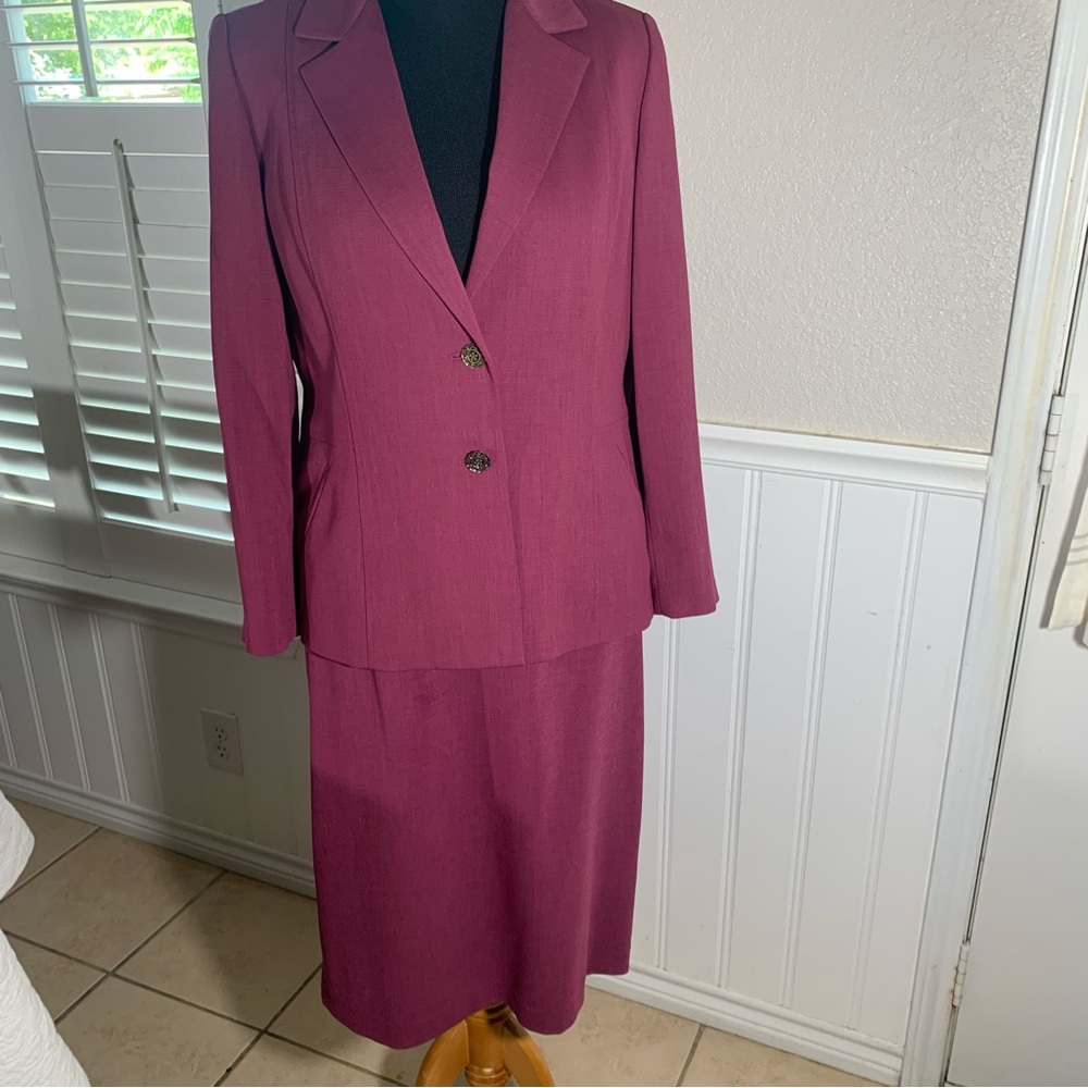 Alfred Dunner vintage business suit skirt and blazer jacket